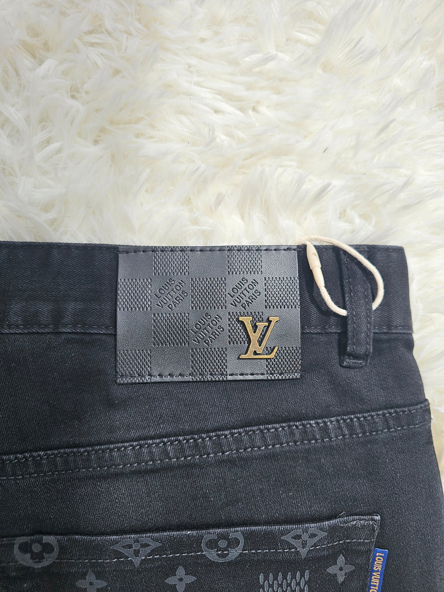 Loui Black Back Logo Jeans