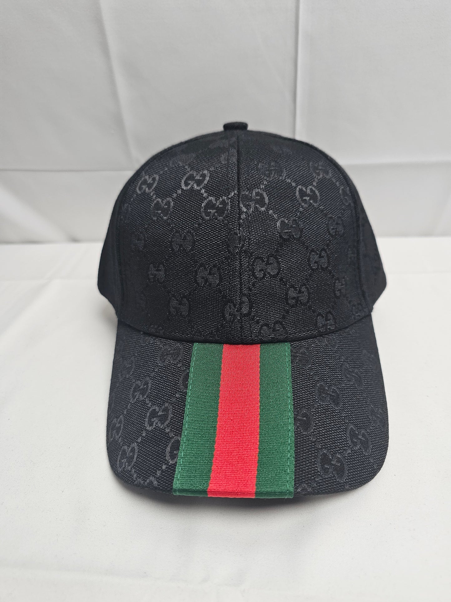 Guc Black Striped Hat