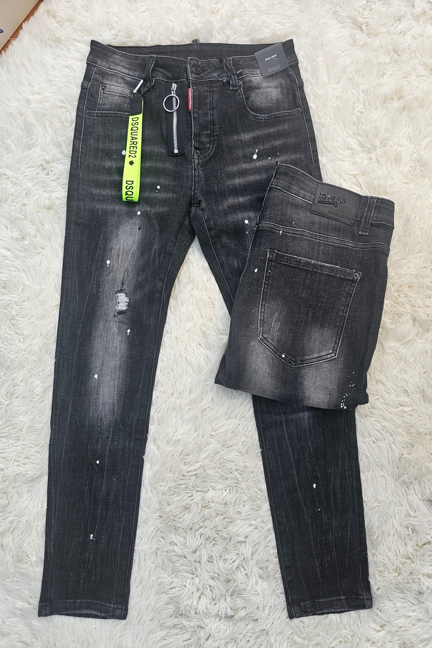 Dsquar Black Back Tag Jeans
