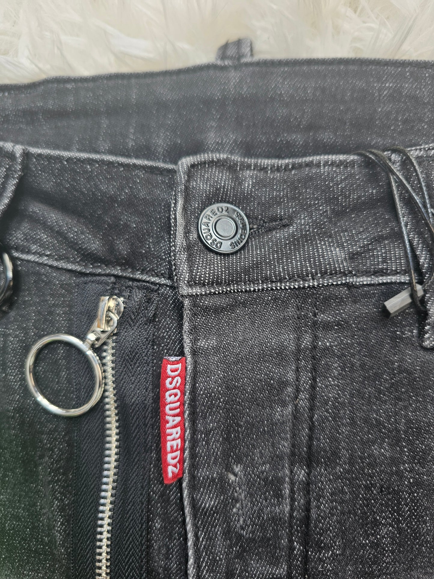 Dsquar Black Back Tag Jeans