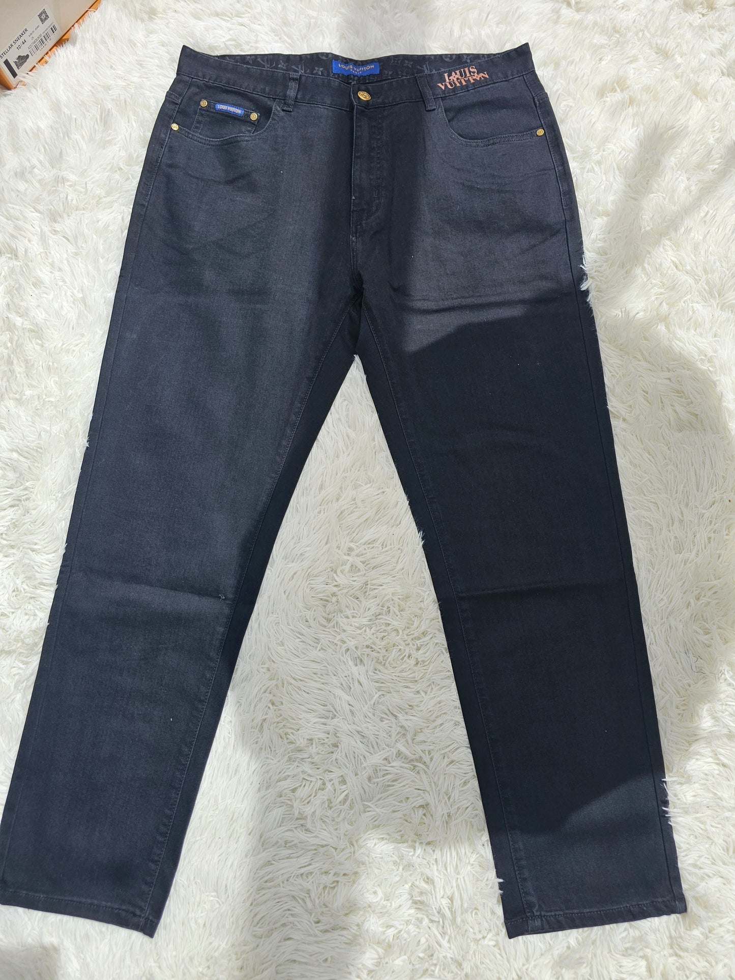 Loui Black Back Logo Jeans