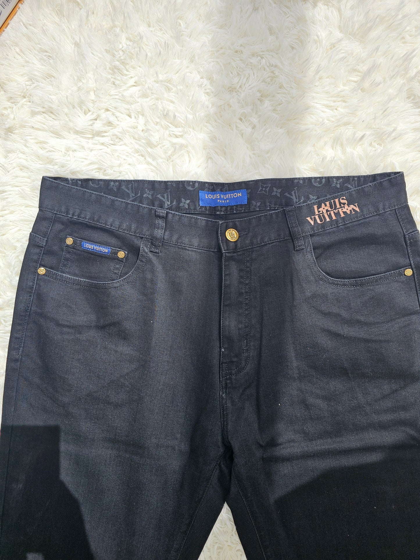 Loui Black Back Logo Jeans