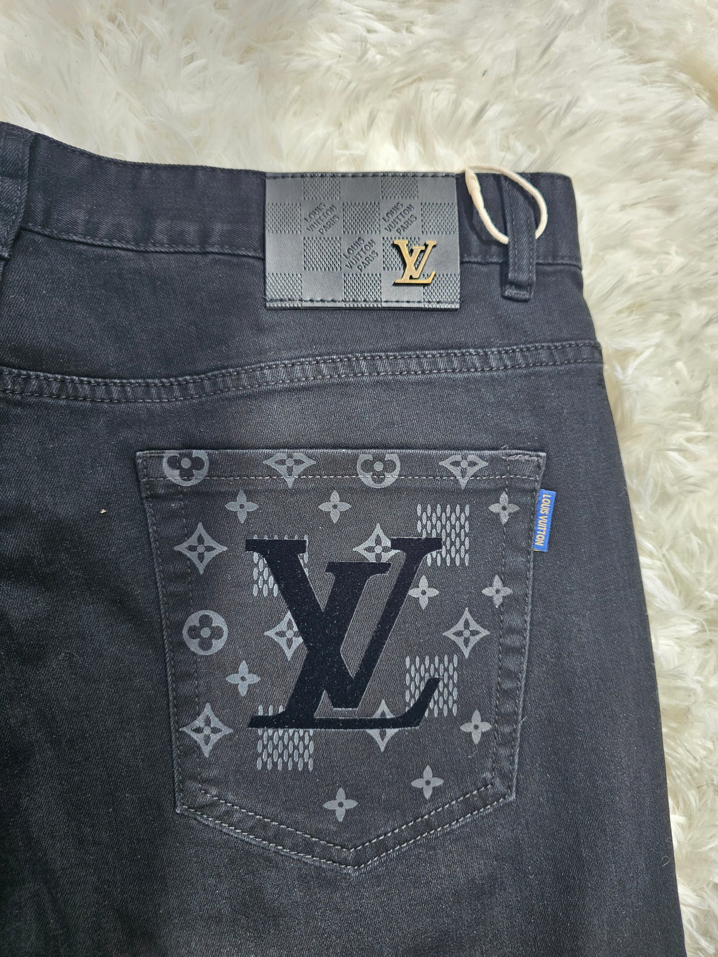 Loui Black Back Logo Jeans